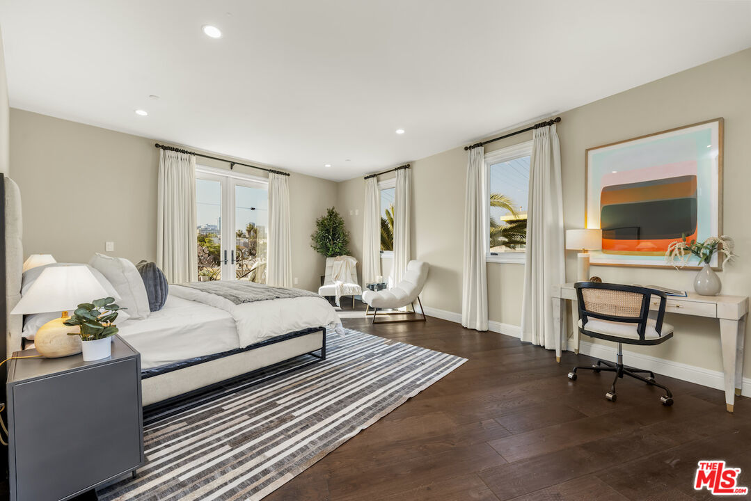 1825 Pandora Ave Unit: 201