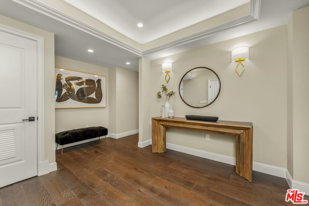 1825 Pandora Ave Unit: 201