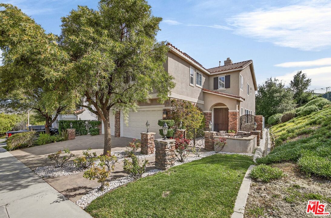 28346 Linda Vista St