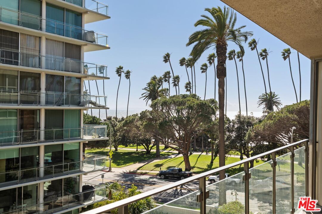 515 Ocean Ave Unit: 503S