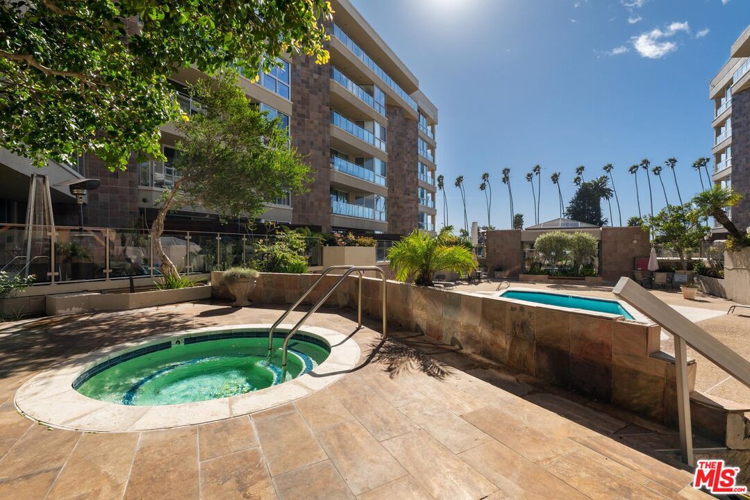 515 Ocean Ave Unit: 503S