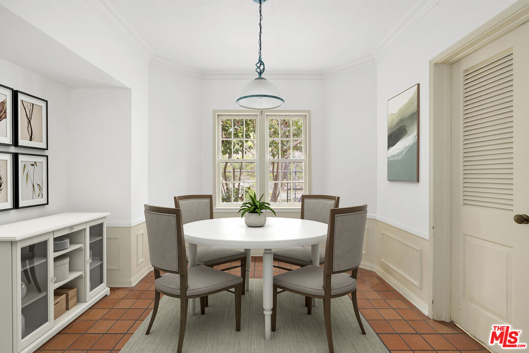 1150 Stone Canyon Rd