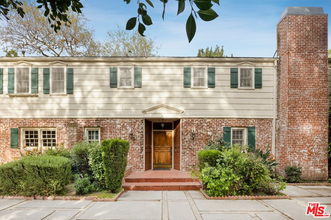 1150 Stone Canyon Rd