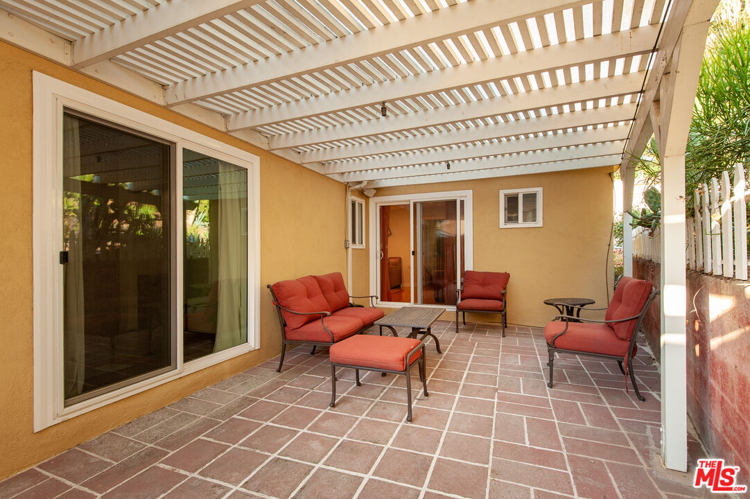 5226 College View Ave