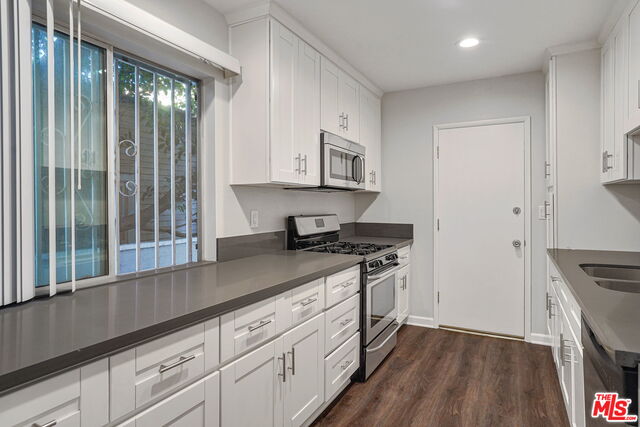 1006 Havenhurst Unit: 4