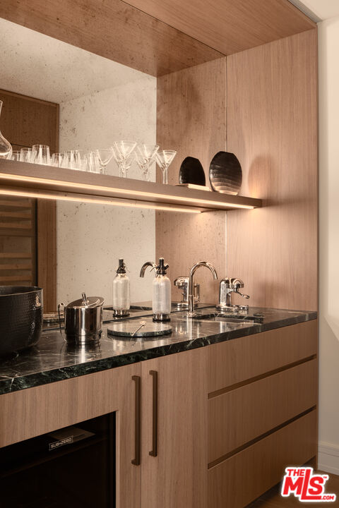 9900 S Santa Monica Blvd Unit: PHE