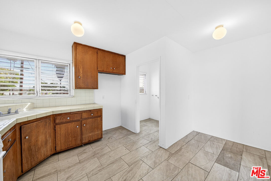 304 E. 95th Street, No. 5