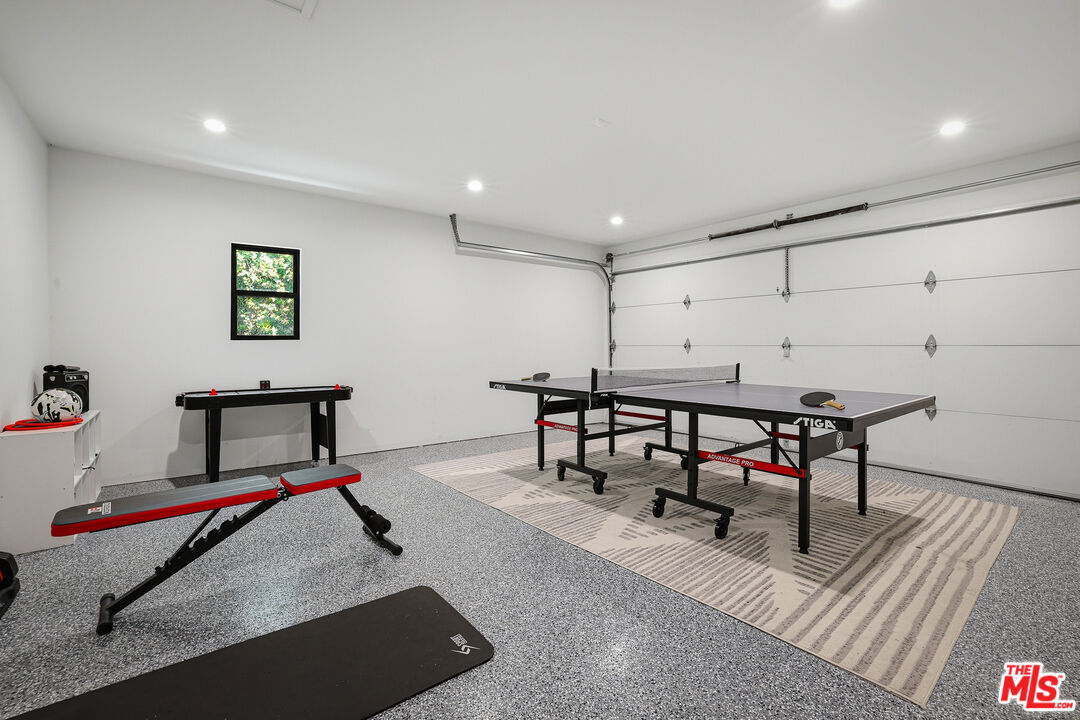 11357 Aqua Vista St