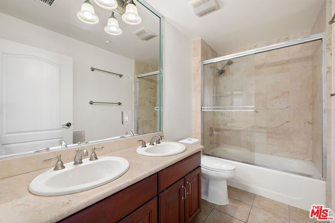 8555 Cashio St Unit: PH 4
