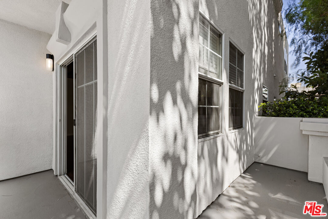 14061 Milbank ST Unit: 4