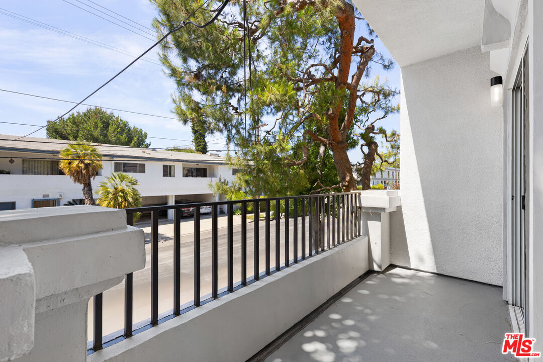 14061 Milbank ST Unit: 4