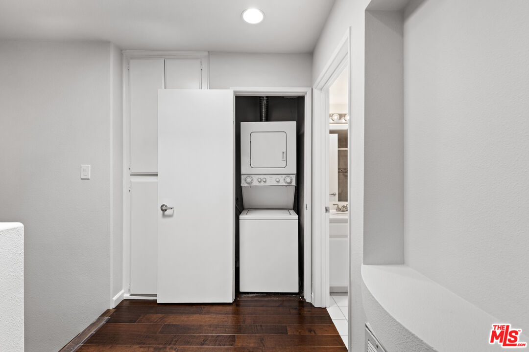 14061 Milbank ST Unit: 4