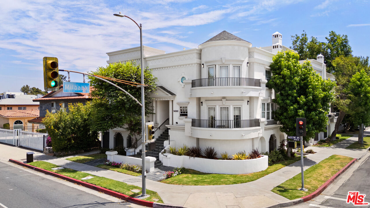 14061 Milbank ST Unit: 4