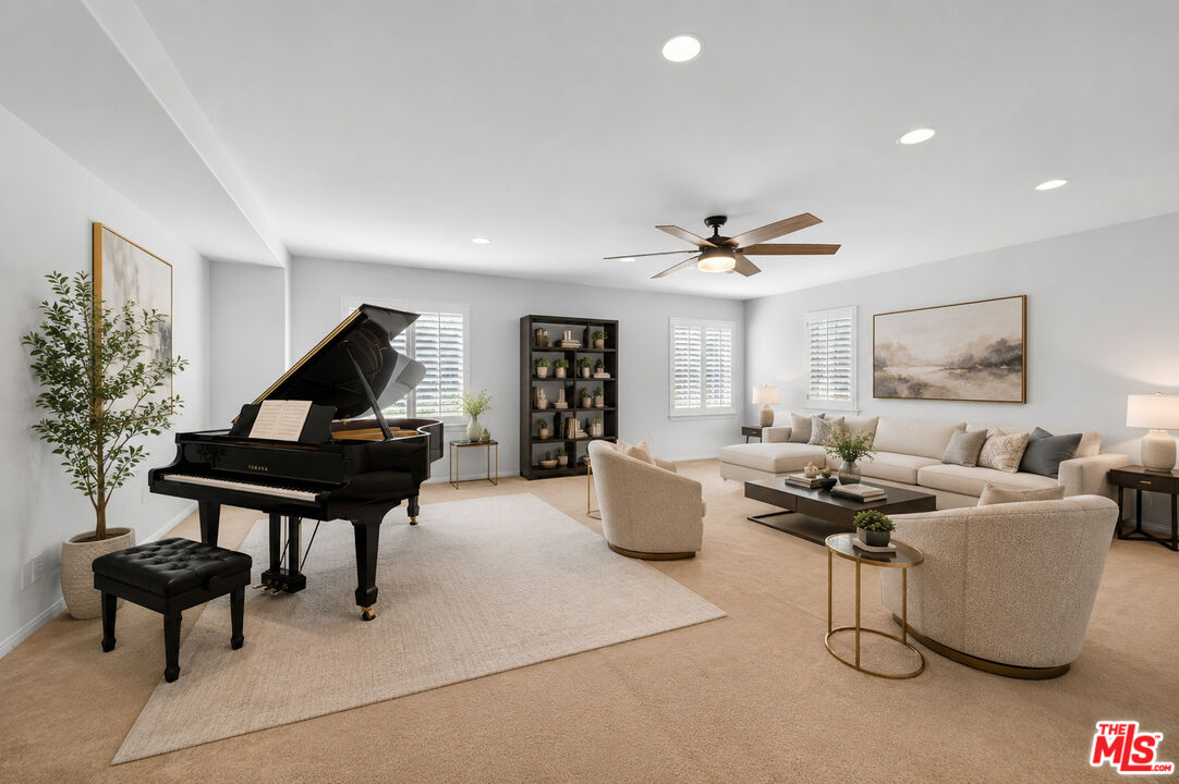28346 Linda Vista St