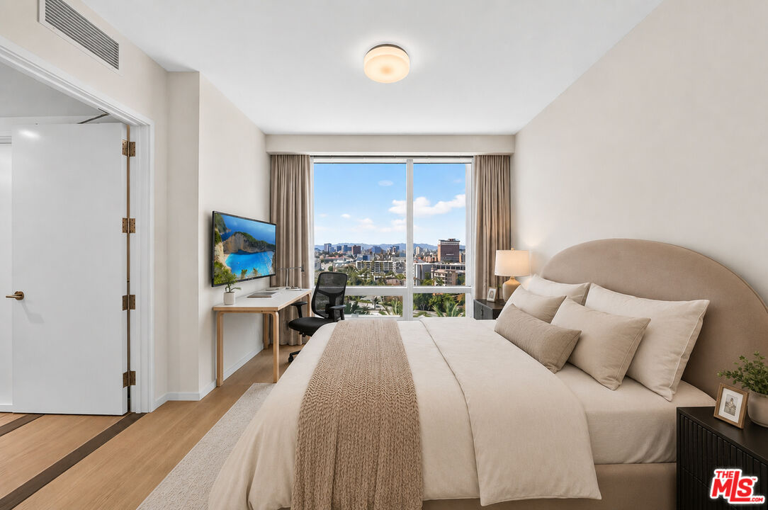 877 Francisco St Unit: 1611