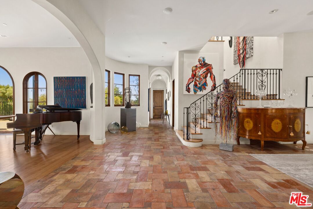 1214 Beverly View Dr