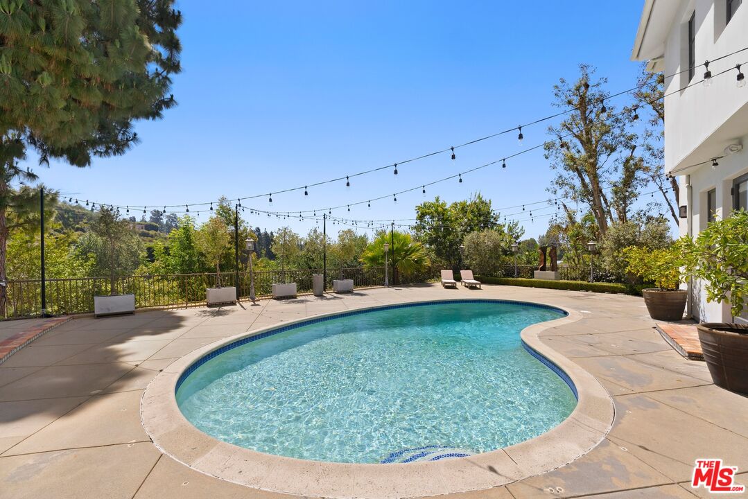 1214 Beverly View Dr