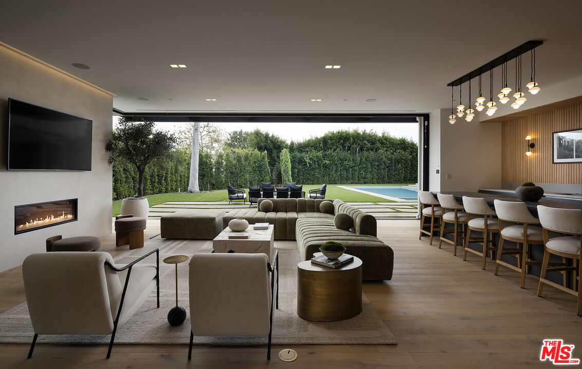 1660 Casale Road