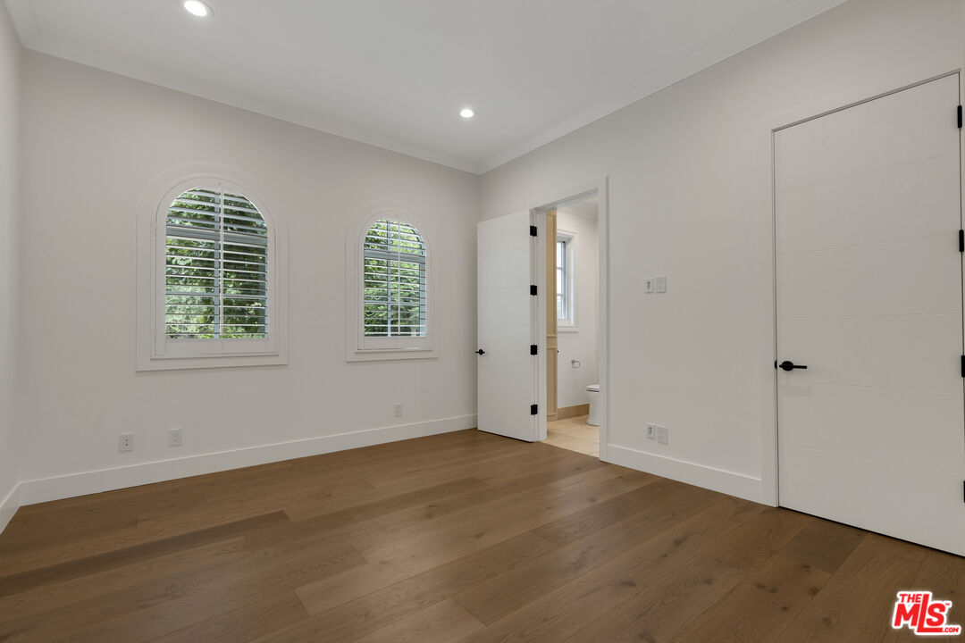 23334 Ostronic Dr