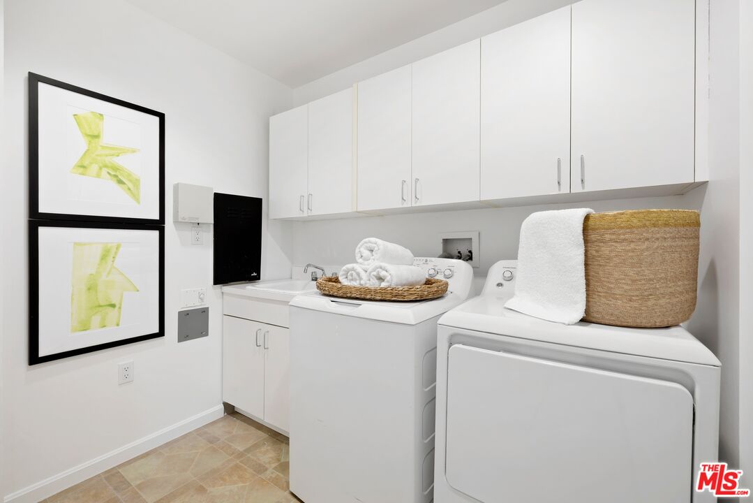 10727 Wilshire Boulevard, No. 1001