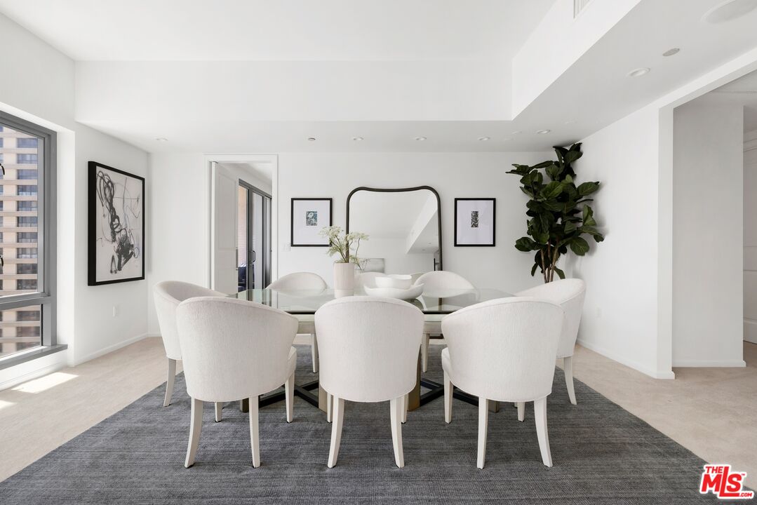 10727 Wilshire Boulevard, No. 1001