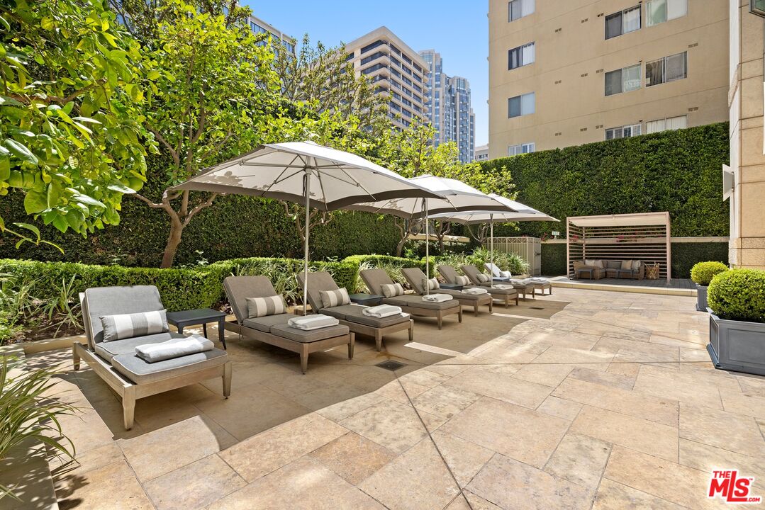 10727 Wilshire Boulevard, No. 1001