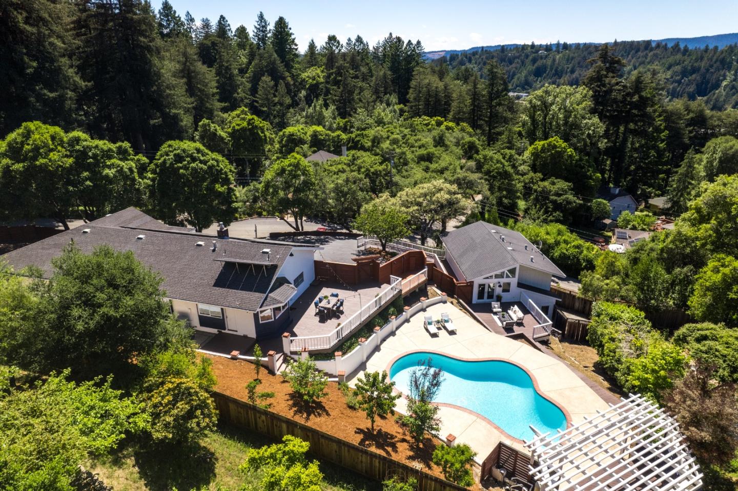 250 Southwood Drive
