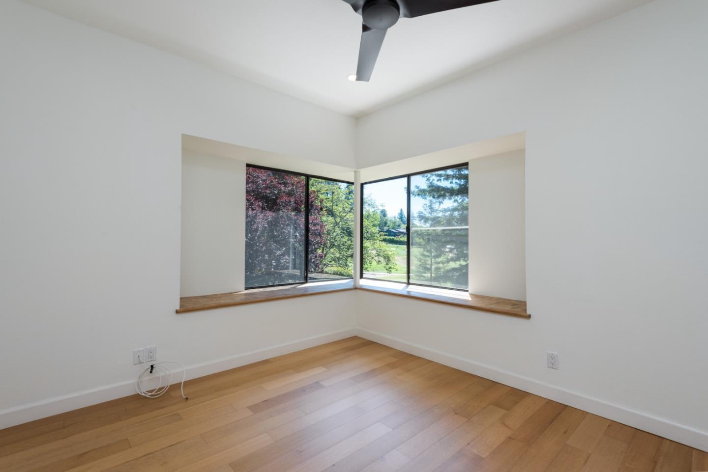 1202 Sharon Park Drive, No. 68