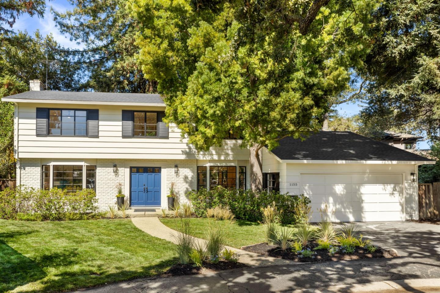 1155 Hidden Oaks Drive