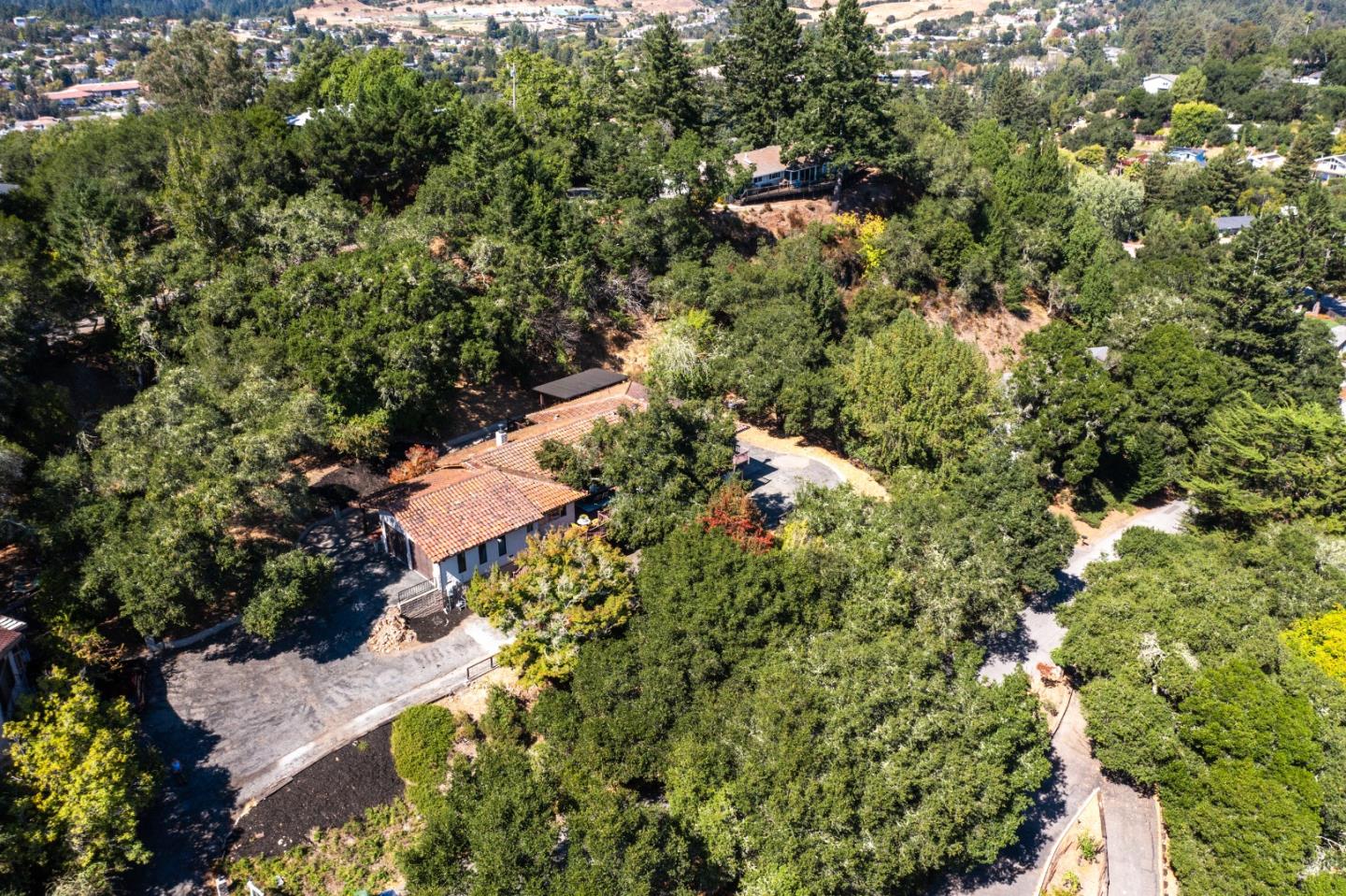 114 Southwood Drive