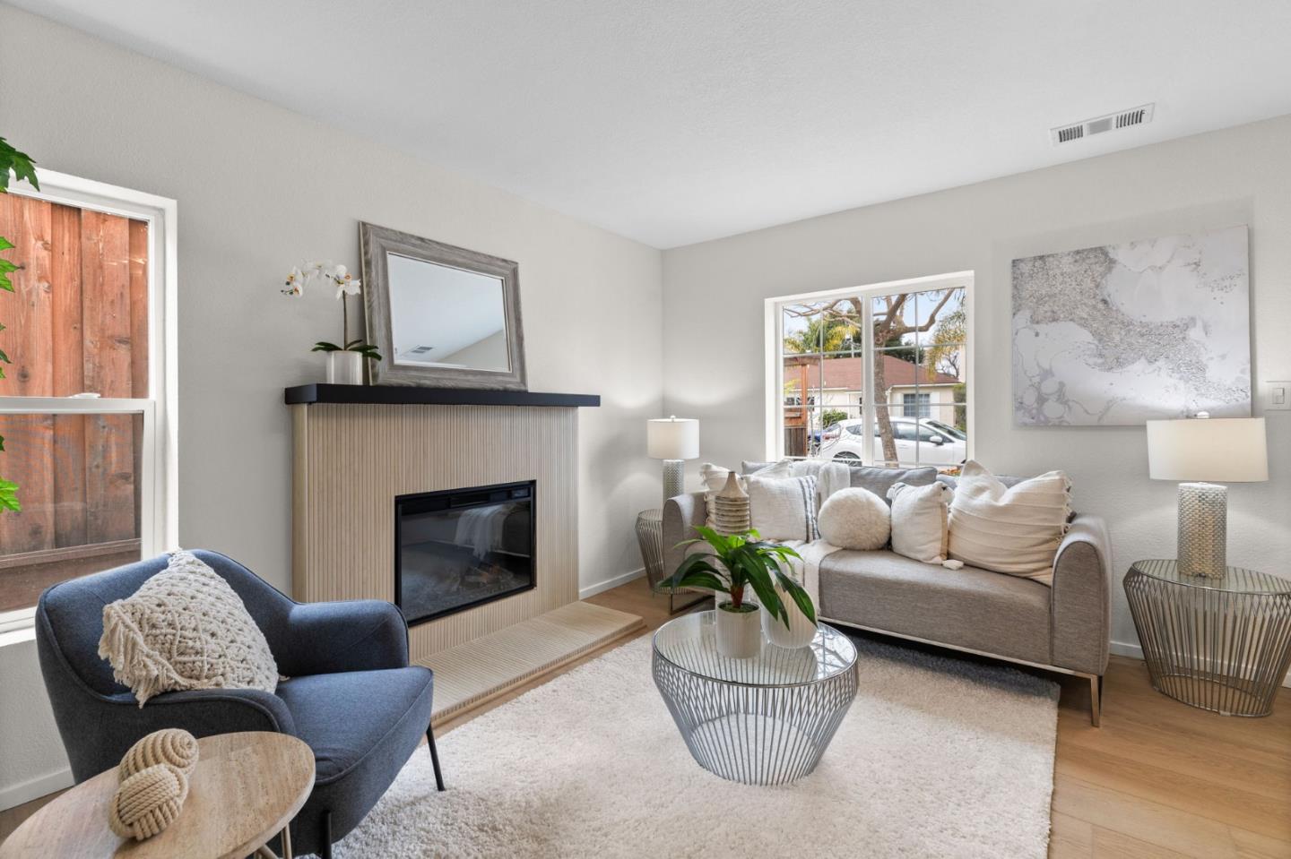 1039 Inverness Drive