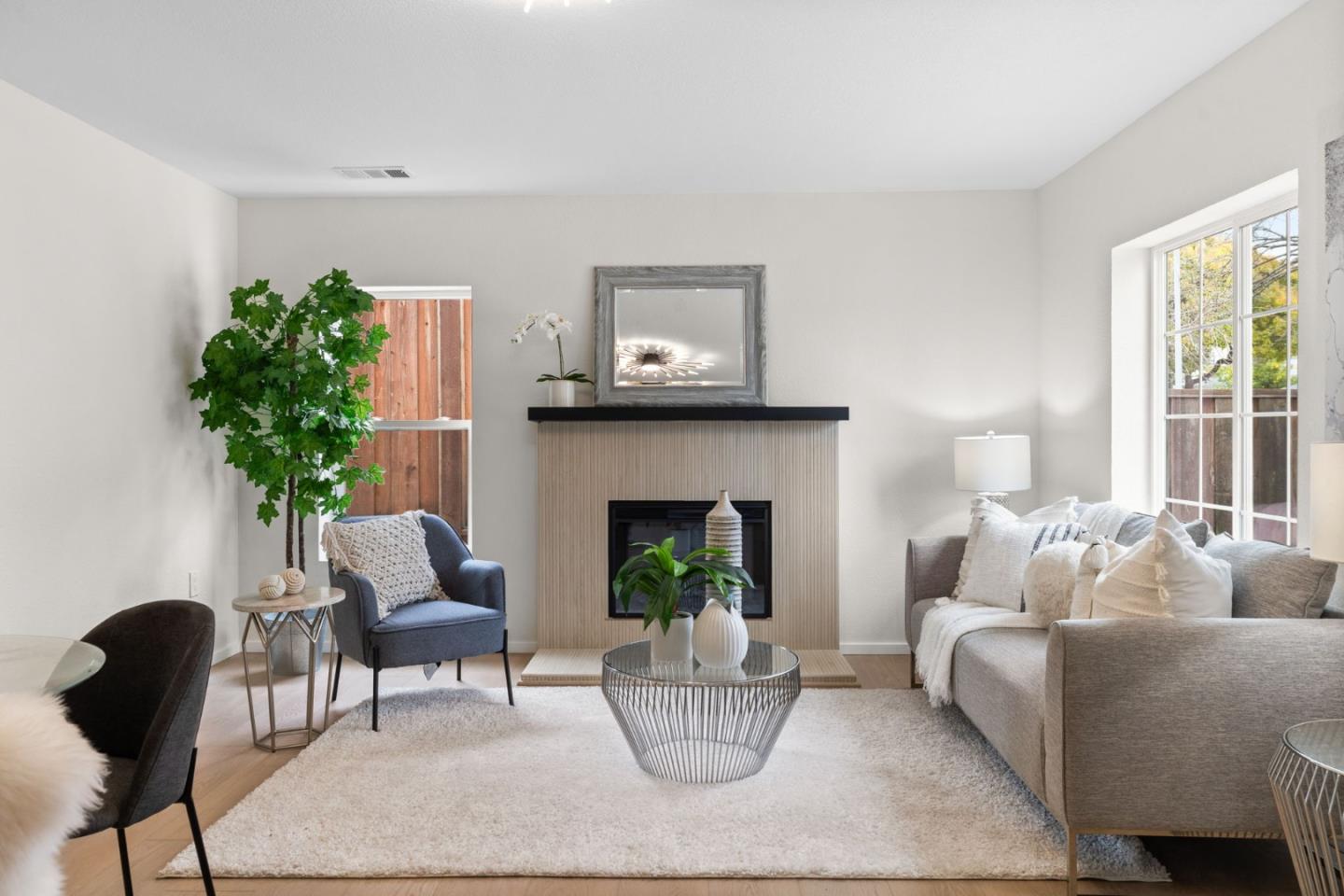 1039 Inverness Drive