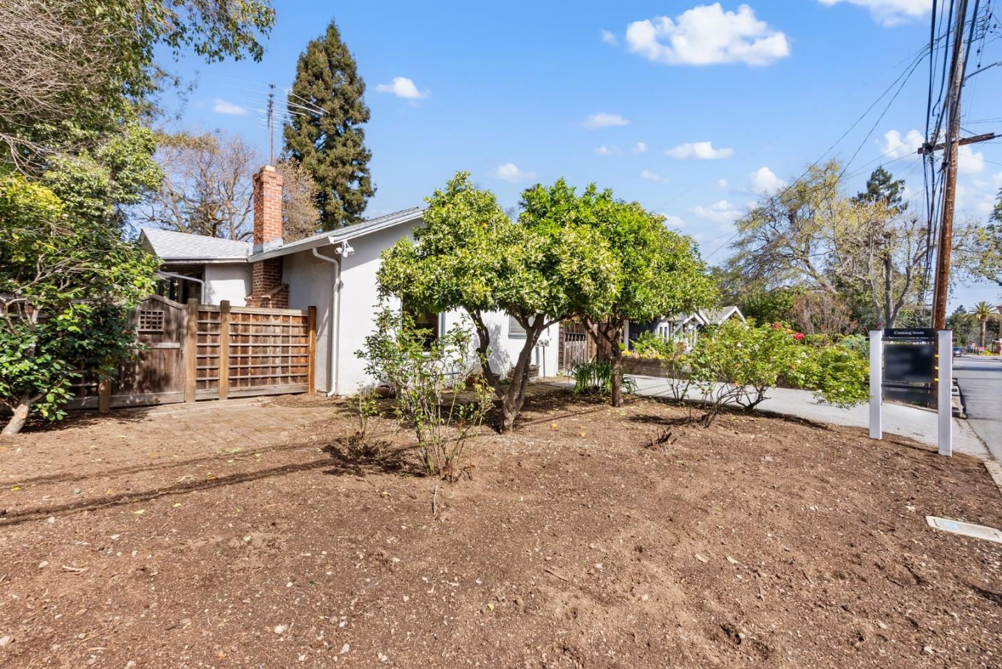 636 Cambridge Avenue