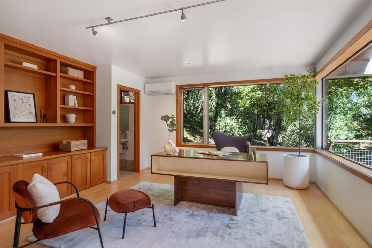 1005 Portola Road
