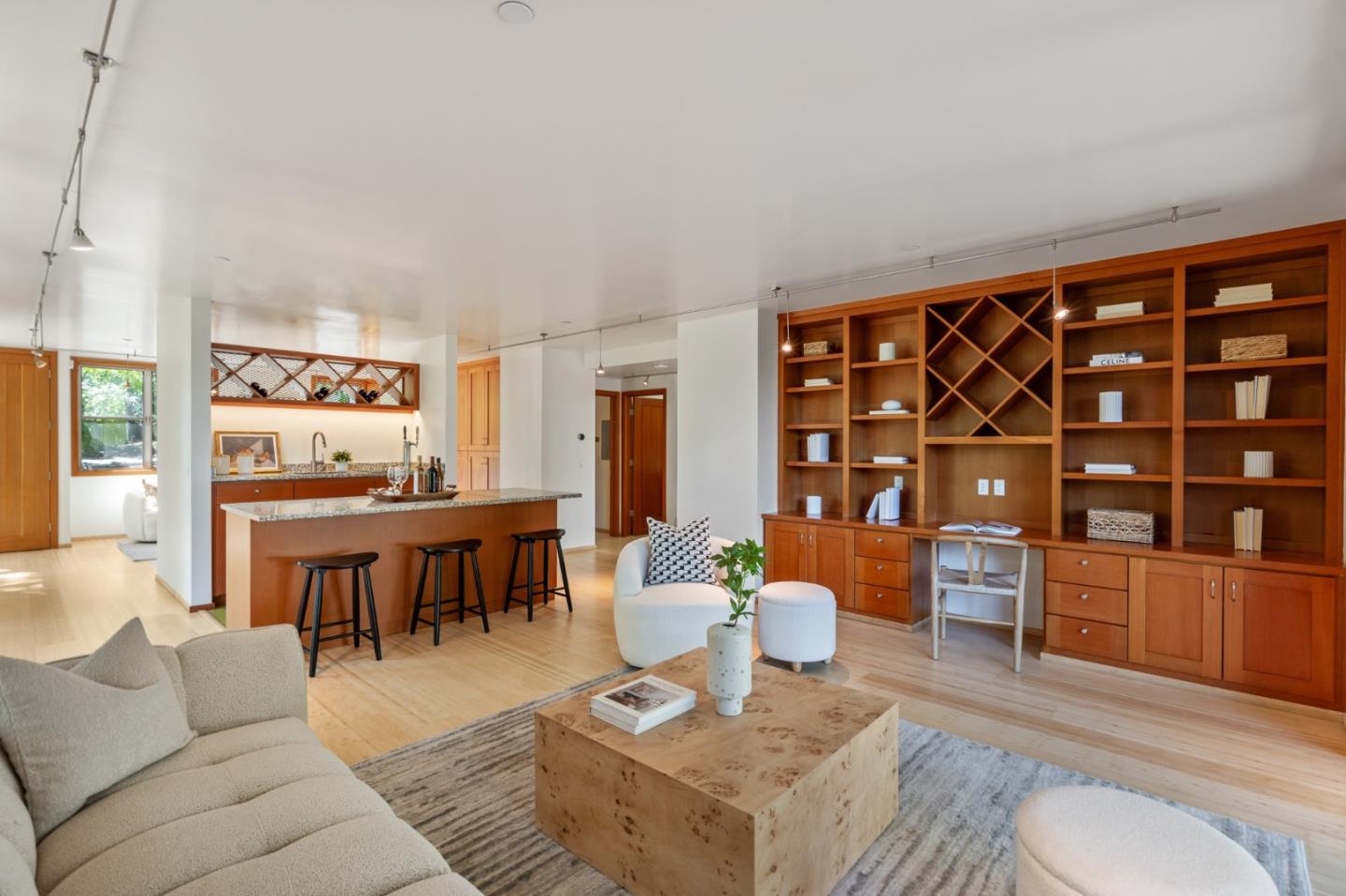 1005 Portola Road