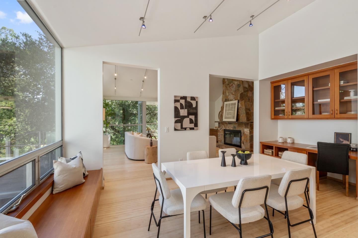 1005 Portola Road