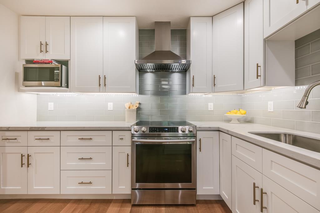 1202 Sharon Park Drive