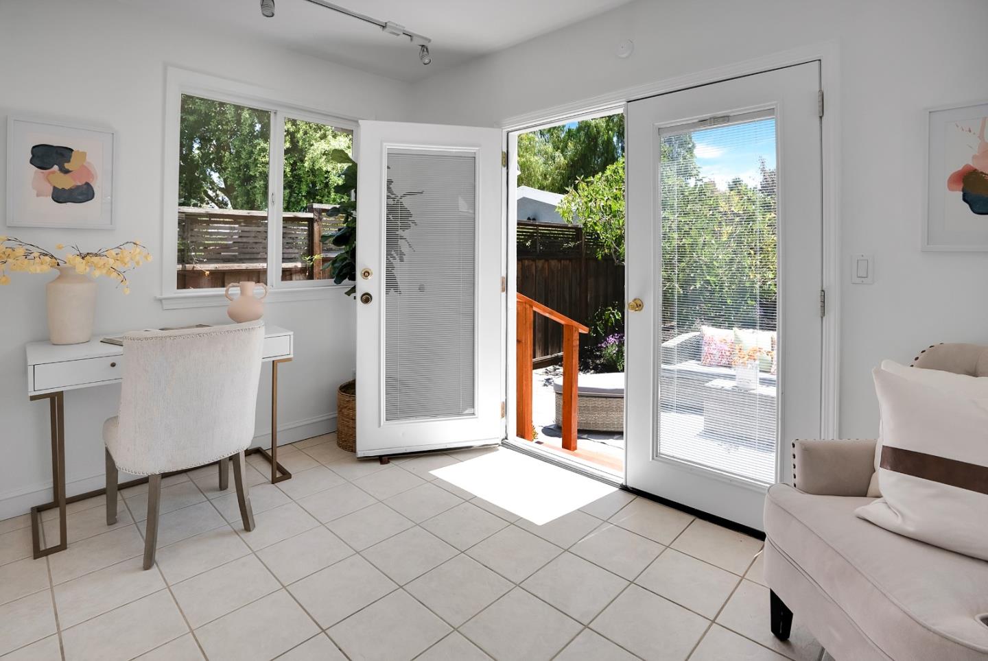 2653 Brewster Avenue