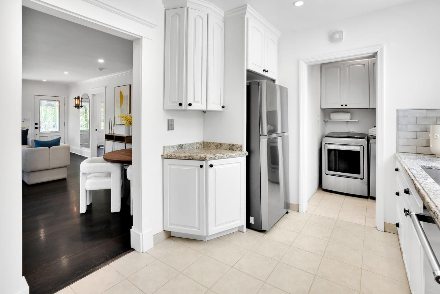 2653 Brewster Avenue