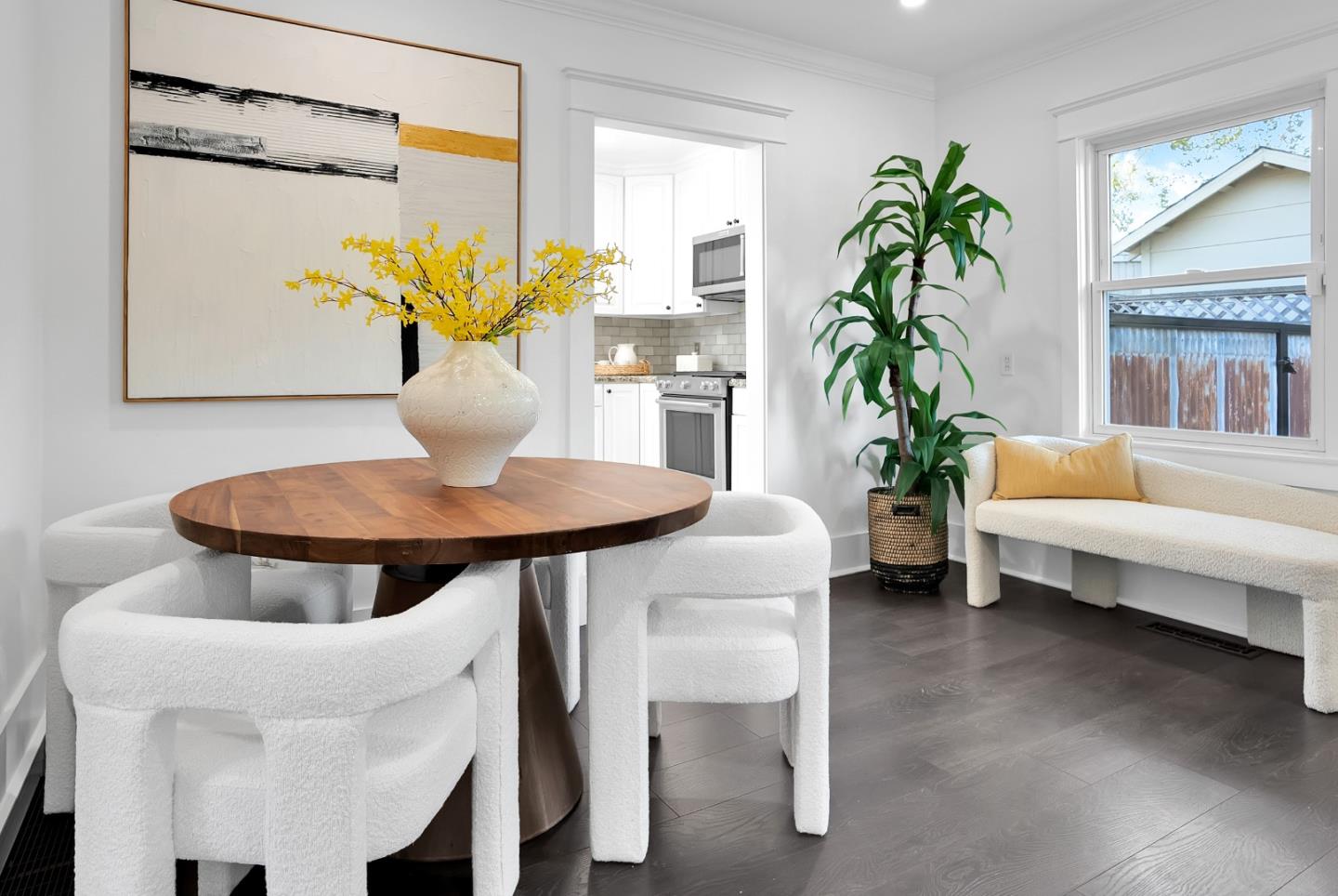 2653 Brewster Avenue