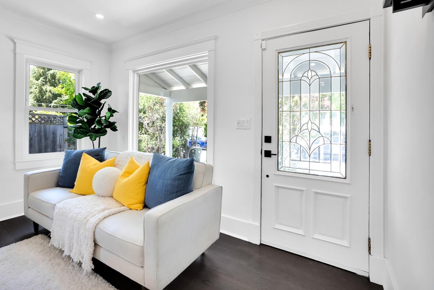 2653 Brewster Avenue