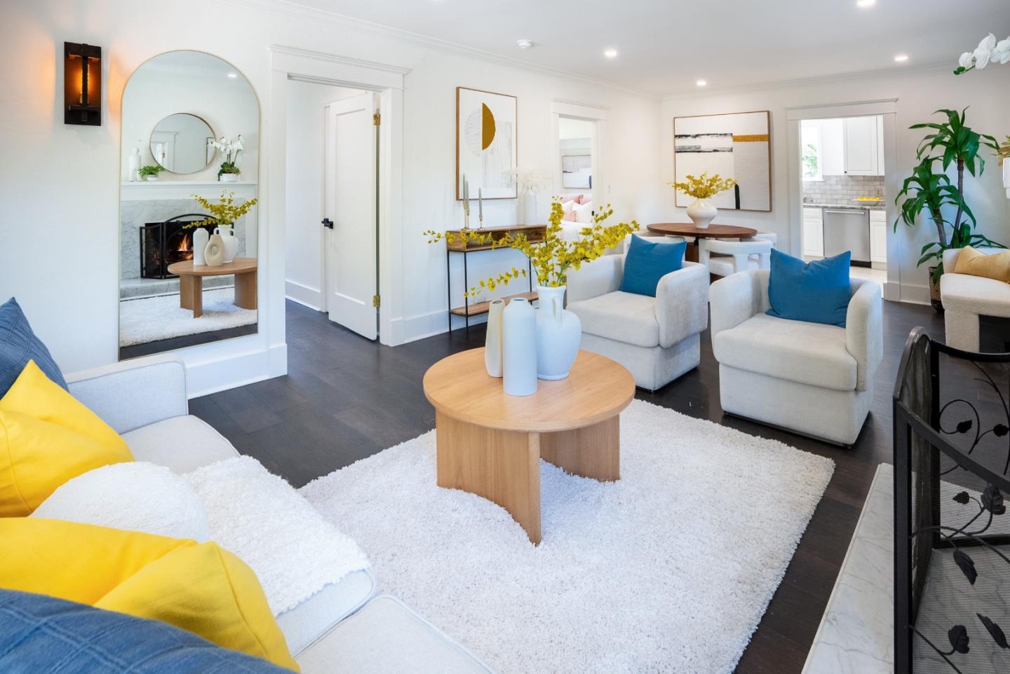 2653 Brewster Avenue