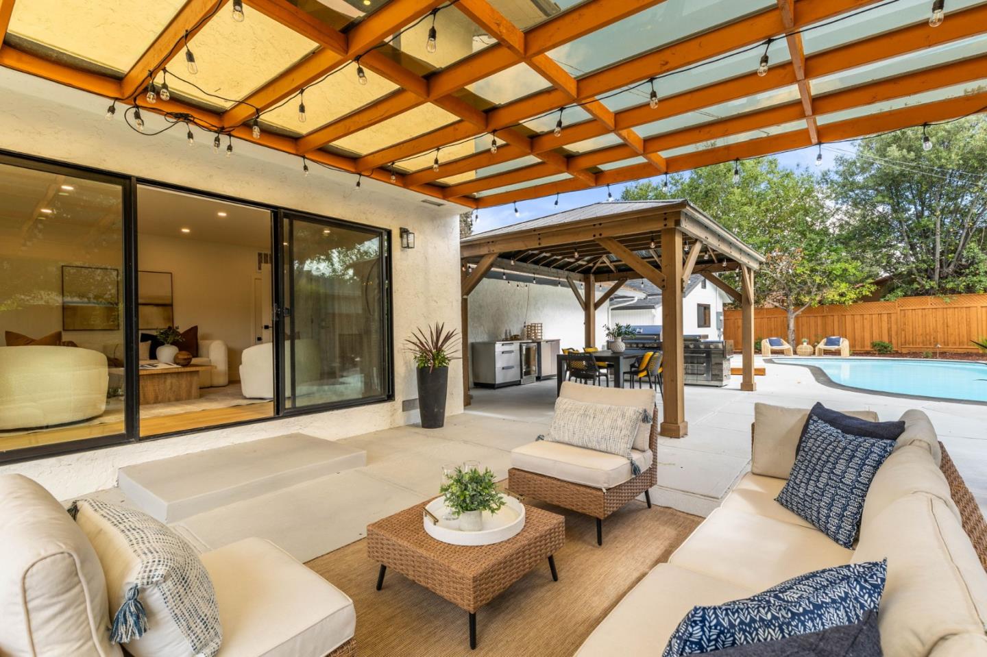 19522 Via Real Drive