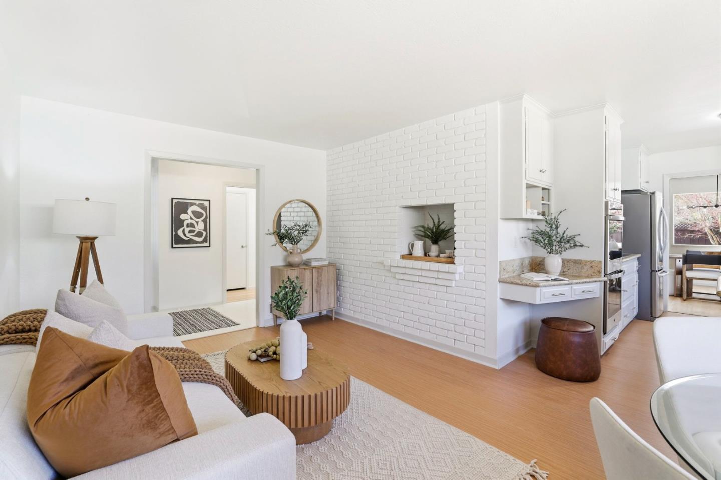 381 Leland Avenue