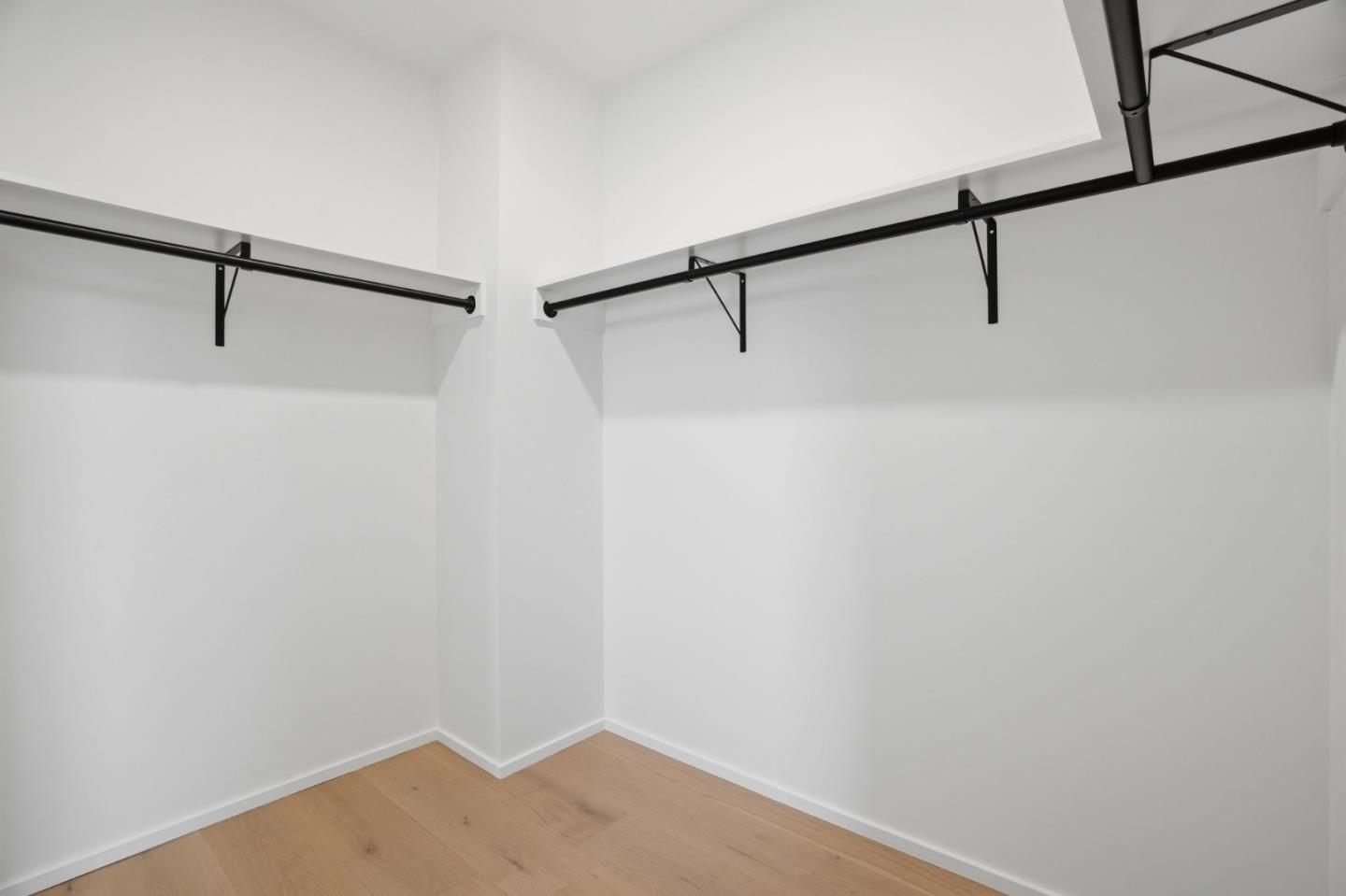 3012 Vistamont Drive