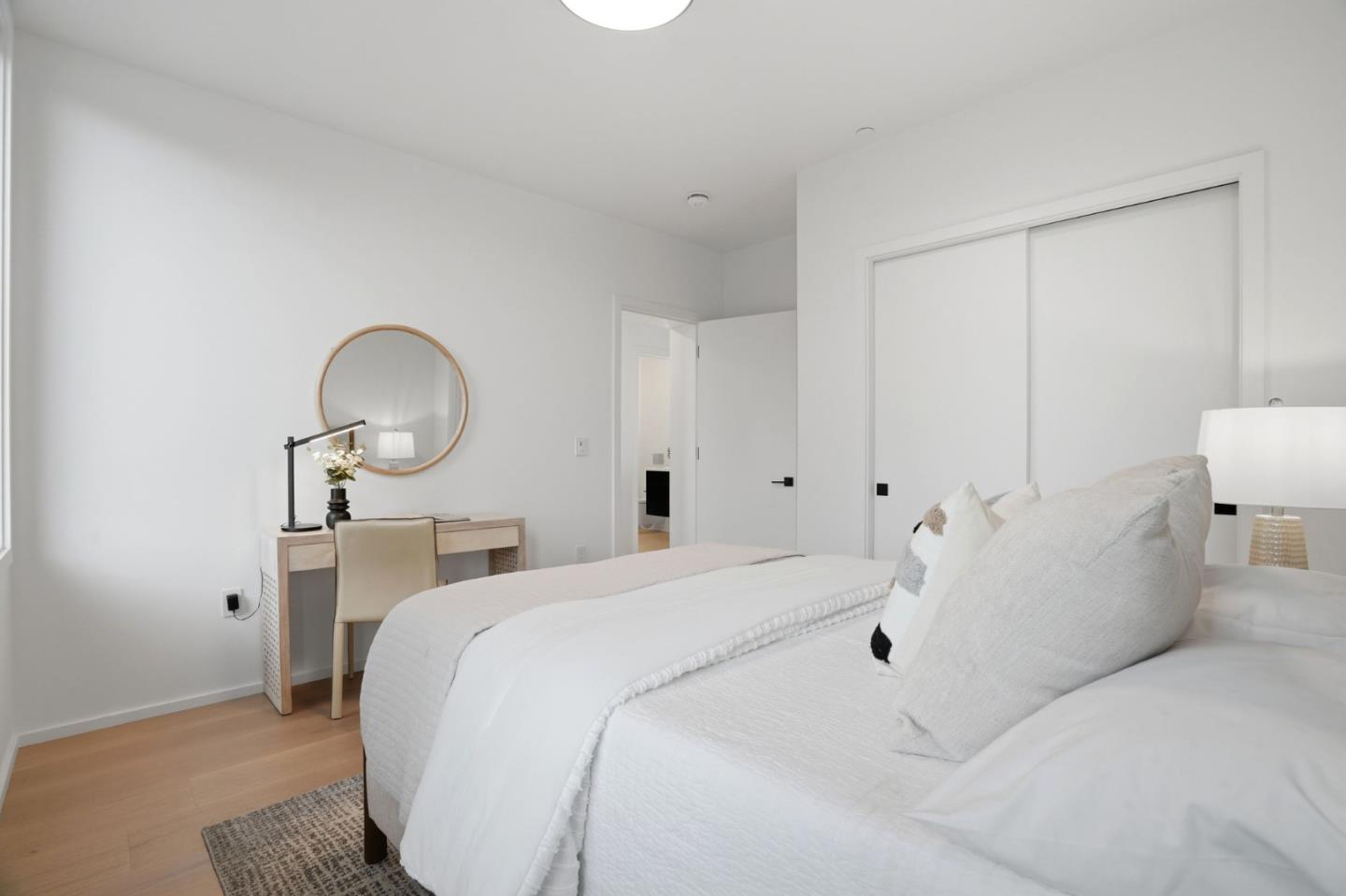 3012 Vistamont Drive