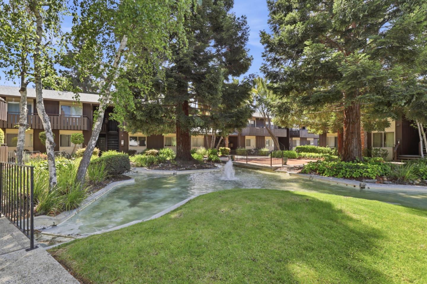 100 East Middlefield Road 3B