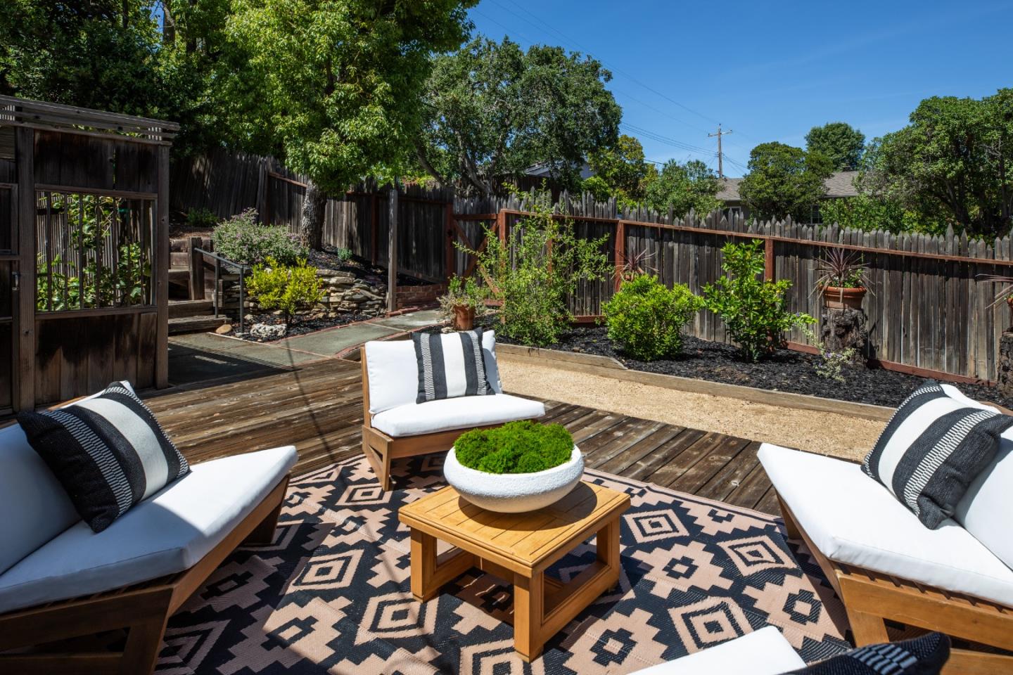 2216 Deodara Drive