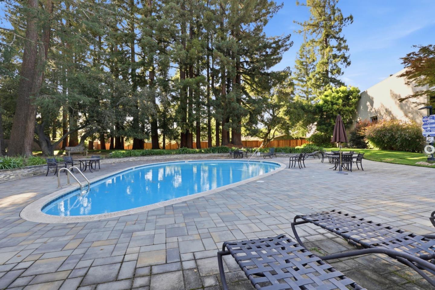 161 Stone Pine LN