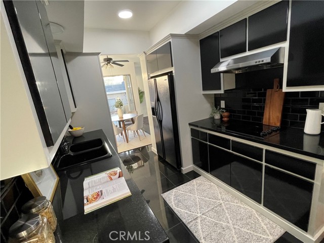 985 E California BLVD Unit: 307